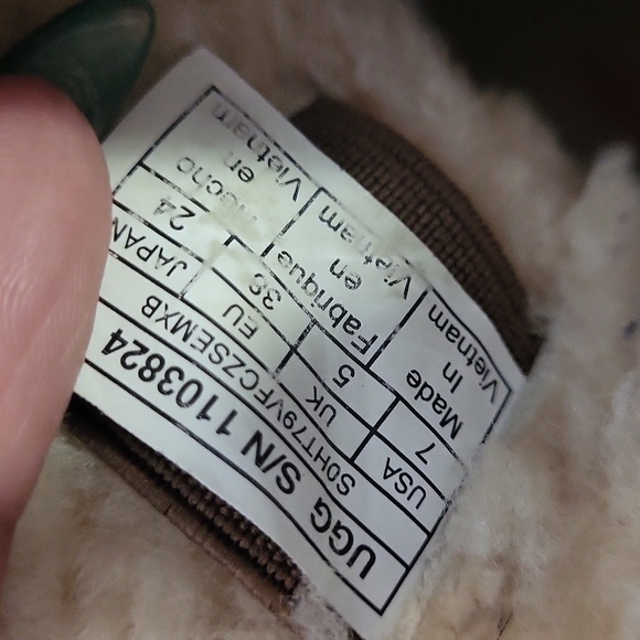 UGG Women's Brown Waterproof Winter Boots - Picture 4 of 8